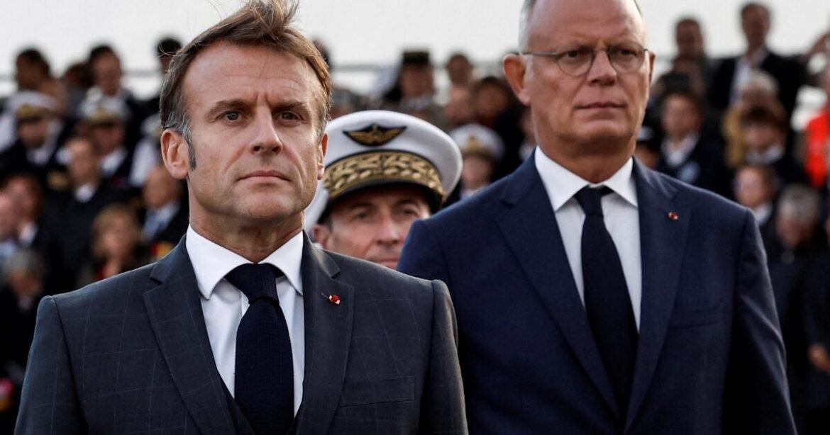 Ο Εντουάρ Φιλίπ εγκαταλείπει τον Μακρόν: «Τι μ@λ@κ@ς! Δεν θα έχουμε προϋπολογισμό»