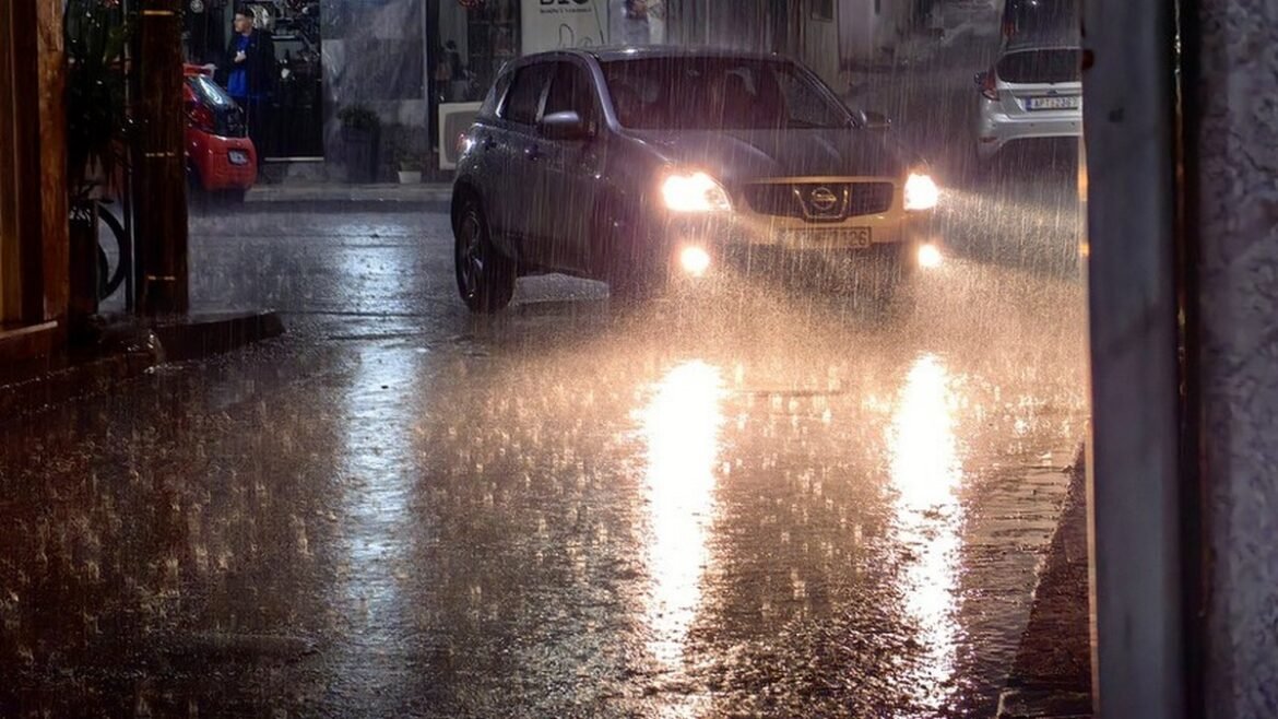 Κακοκαιρία Byron-Αττική: Στη Βλυχάδα το μεγαλύτερο ύψος βροχής – Στα 45 χιλιοστά έφτασε στο Γκάζι – ΧΑΡΤΗΣ