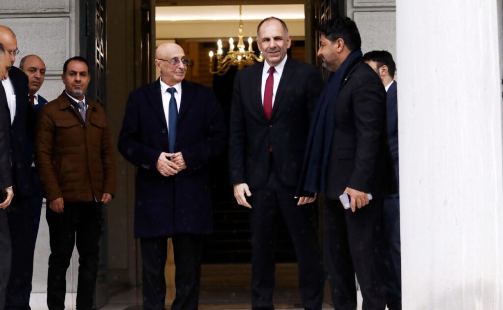 Γεραπετρίτης-Σάλεχ: Συμφωνία για ανοιχτούς διαύλους Ελλάδας – Λιβύης