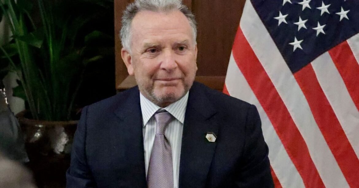 Ξανά στο Μαϊάμι οι Ουκρανοί – Συνάντηση Ουμέροφ με Γουίτκοφ