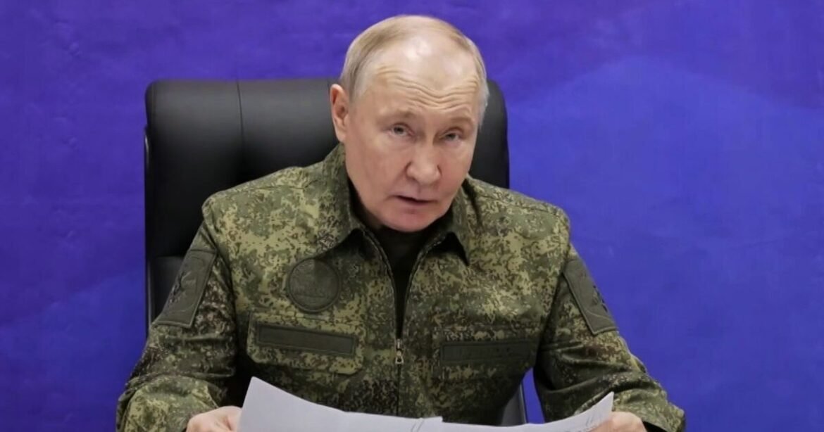 Στην εκπαίδευση καλεί τους εφέδρους ο Πούτιν