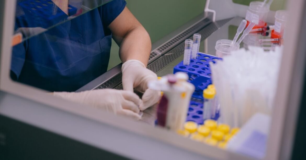 Δότης σπέρματος με καρκινογόνα μετάλλαξη έγινε πατέρας σχεδόν 200 παιδιών σε όλη την Ευρώπη