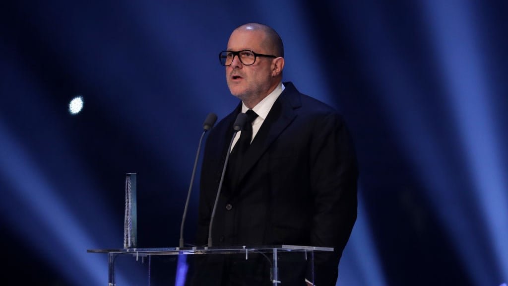 Η OpenAI δεν μπορεί να χρησιμοποιήσει το όνομα “io” για τη συσκευή AI της