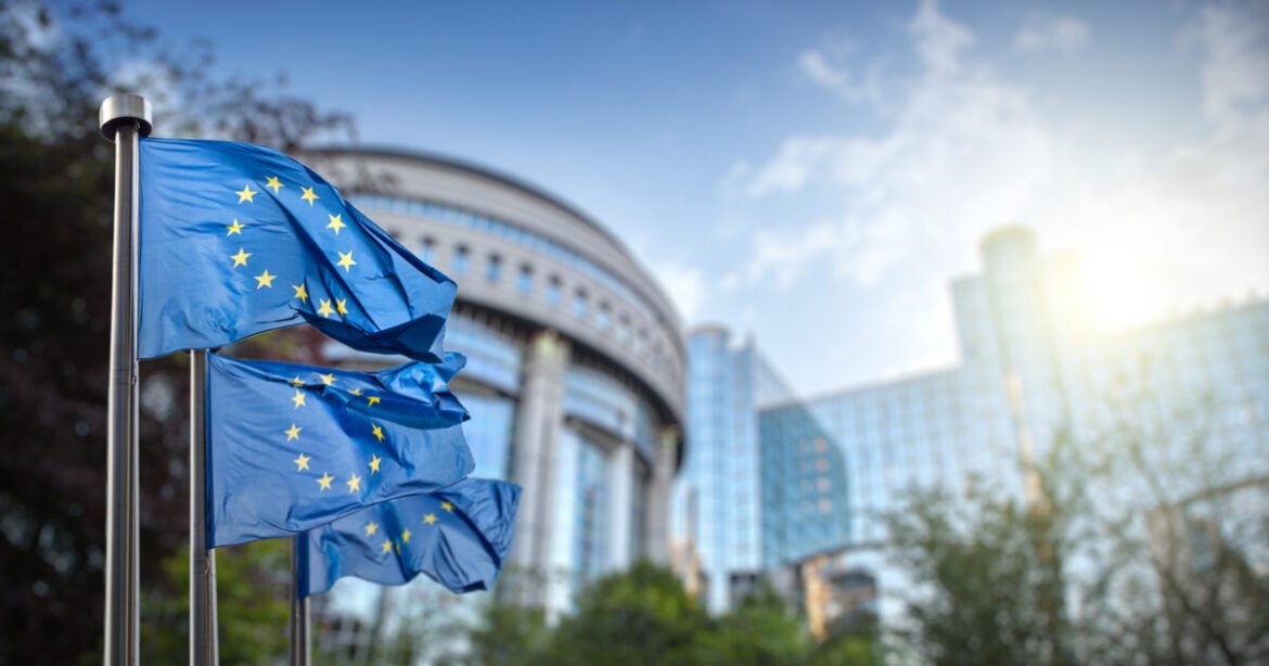 «Πράσινο φως» για το αναθεωρημένο InvestEU: Η ΕΕ αυξάνει την εγγύηση κατά 2,9 δισ. ευρώ και μειώνει τη γραφειοκρατία