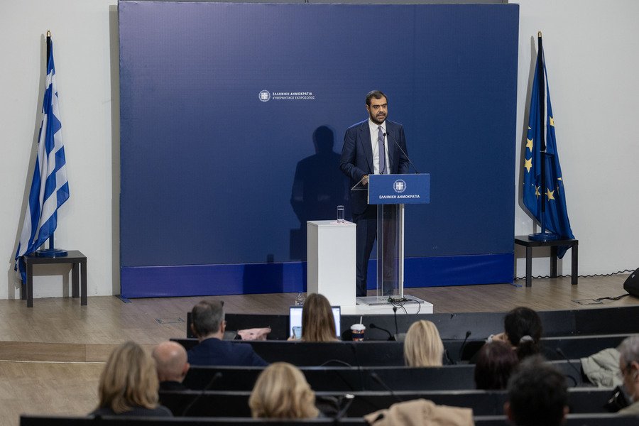 «Δεν είμαστε εδώ για να είμαστε μόνο ευχάριστοι»: Διπλό μήνυμα Μαρινάκη σε αγρότες και αντιδρώντες βουλευτές