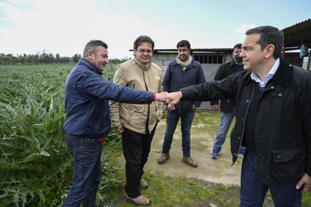 Ο Τσίπρας πάει μπλόκα