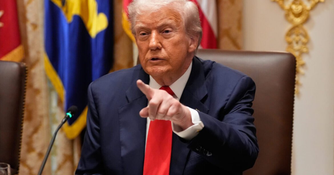 Ο Τραμπ προανήγγειλε χερσαίες επιχειρήσεις στη Βενεζουέλα κατά των ναρκωτικών