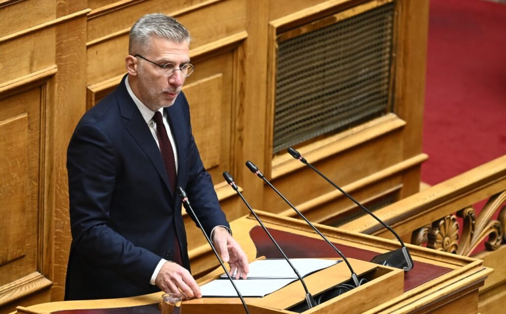 Σκέρτσος προς αντιπολίτευση: Οδηγείτε τη χώρα σε ιδιότυπο αγροτικό Grexit