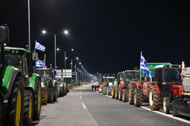 «Αγριεύουν» οι αγρότες: «Δεν συντρέχει λόγος συνάντησης με τον πρωθυπουργό» – Ώρα αποφάσεων στη σύσκεψη της