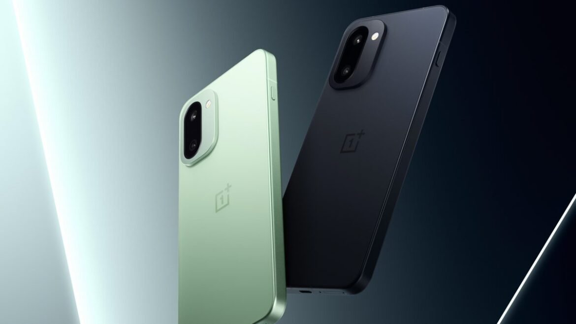 Η μπαταρία του OnePlus 15R έχει μεγαλύτερη χωρητικότητα από την «κορυφαία στην κατηγορία» μπαταρία του OnePlus 15