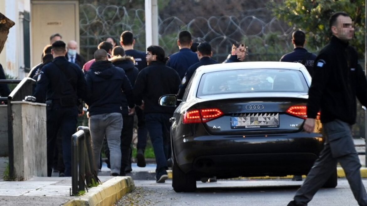 ΟΠΕΚΕΠΕ: Προφυλακιστέος ο φερόμενος αρχηγός και ο λογιστής της εγκληματικής οργάνωσης