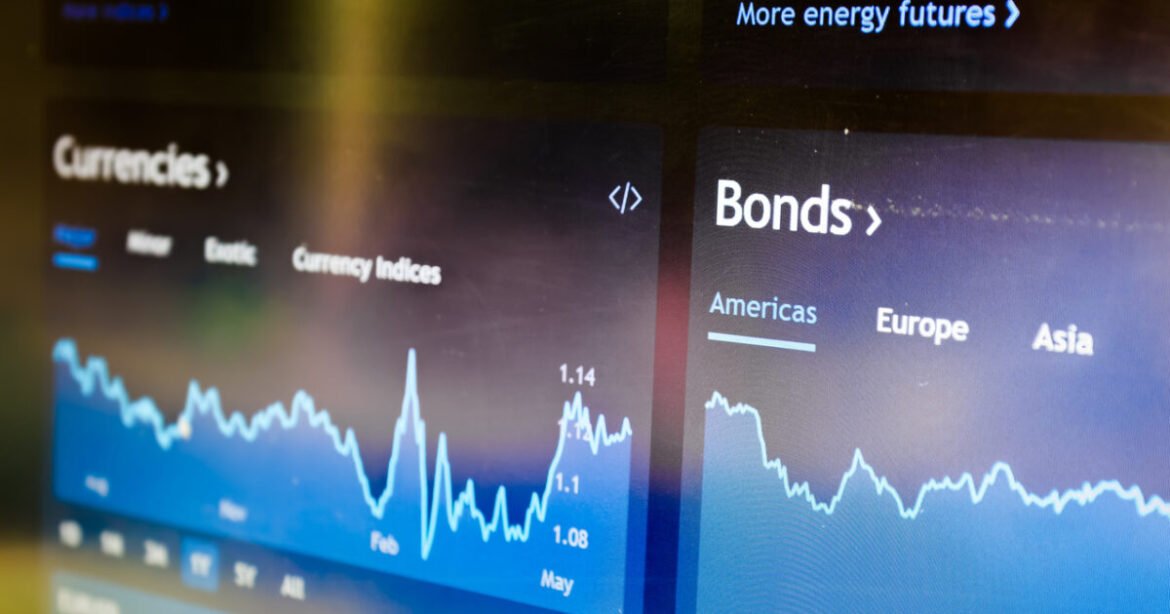 Μια τροπολογία αλλιώτικη από τις άλλες ^ real estate: οι ξένοι επιμένουν ελληνικά ^ πρόσωπο από την αγορά ^ Εγνατία δίχως ΣΕΑ ^ η… άμυνα της Metlen ^ «α