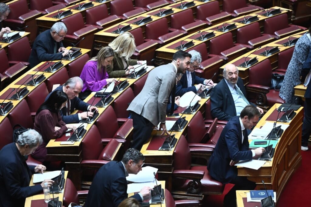 Νόμος του κράτους η μετάβαση του ΟΠΕΚΕΠΕ στην ΑΑΔΕ – καταψήφισε το ΠΑΣΟΚ