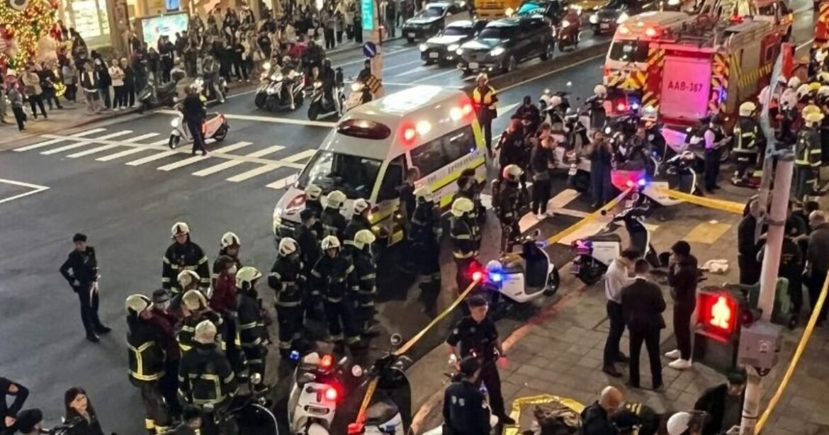 Χάος στην πρωτεύουσα της Ταϊβάν: Άνδρας επιτέθηκε με μαχαίρι στο πλήθος – 3 νεκροί (Βίντεο)