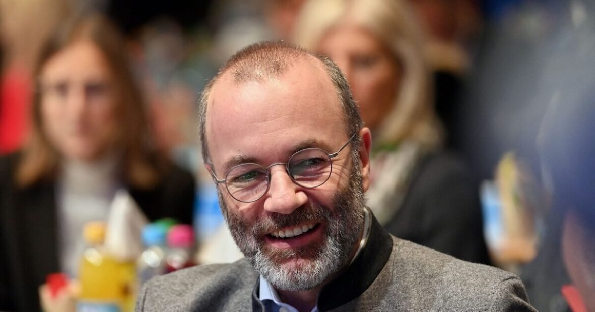 Βέμπερ: Η ΕΕ θα χρησιμοποιήσει στο μέλλον τα ρωσικά assets