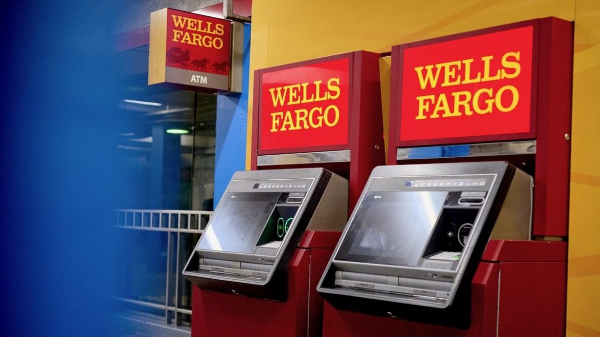 Μέλη της Tren de Aragua εγκαθιστούν malware σε ATMs και απομυζούν εκατομμύρια σε μετρητά