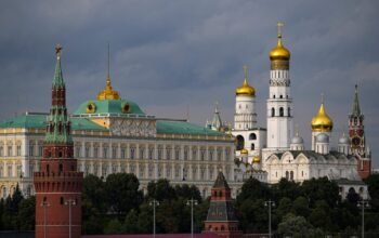 Bloomberg: Η Ρωσία ζητά ουσιώδεις αλλαγές στο σχέδιο των 20 σημείων για την Ουκρανία