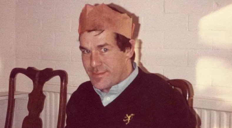 «Καλέσαμε έναν άνθρωπο στο σπίτι μας τα Χριστούγεννα και έμεινε μαζί μας για 45 χρόνια»