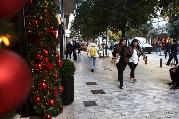 Καιρός: Αλλαγή σκηνικού με πτώση της θερμοκρασίας και ισχυρούς ανέμους – Αναλυτική πρόγνωση ανά περιοχή