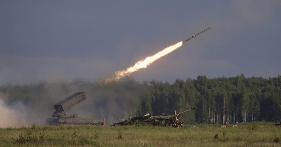 Reuters: Ο Πούτιν μεταφέρει υπερηχητικούς πυραύλους στη Λευκορωσία – Αυξάνεται η πίεση προς την Ευρώπη