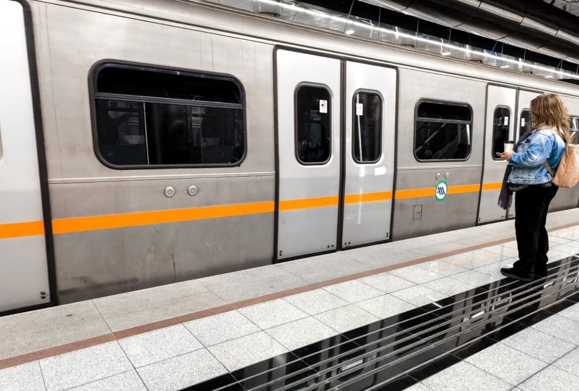 Μετρό: Βλάβη σε συρμό της γραμμής 3