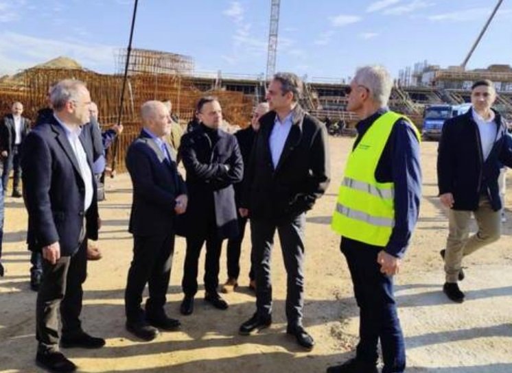 Στο εργοτάξιο για το νέο γήπεδο του Παναθηναϊκού ο Μητσοτάκης μαζί με Δούκα και Αλαφούζο