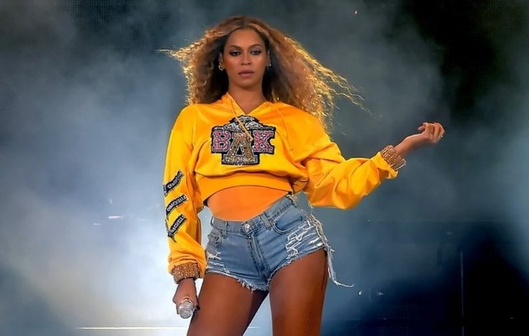 Και η Beyoncé στο κλαμπ των δισεκατομμυριούχων διασημοτήτων