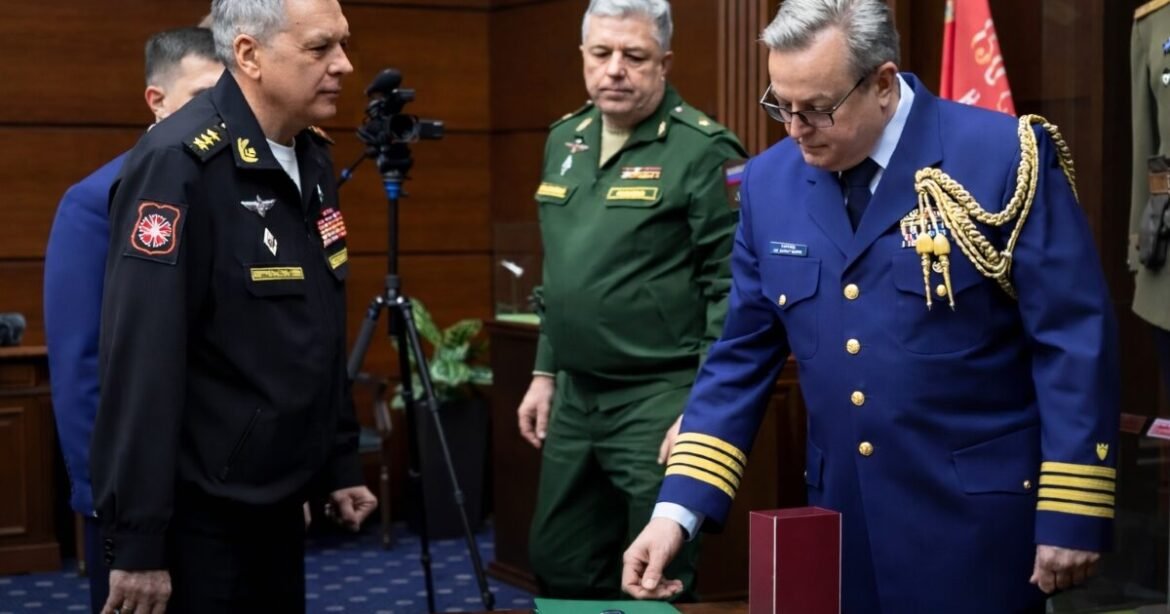 Οι Ρώσοι έδωσαν στις ΗΠΑ το «μαύρο κουτί» για την επίθεση στη ντάτσα του Πούτιν – Τι περιέχει