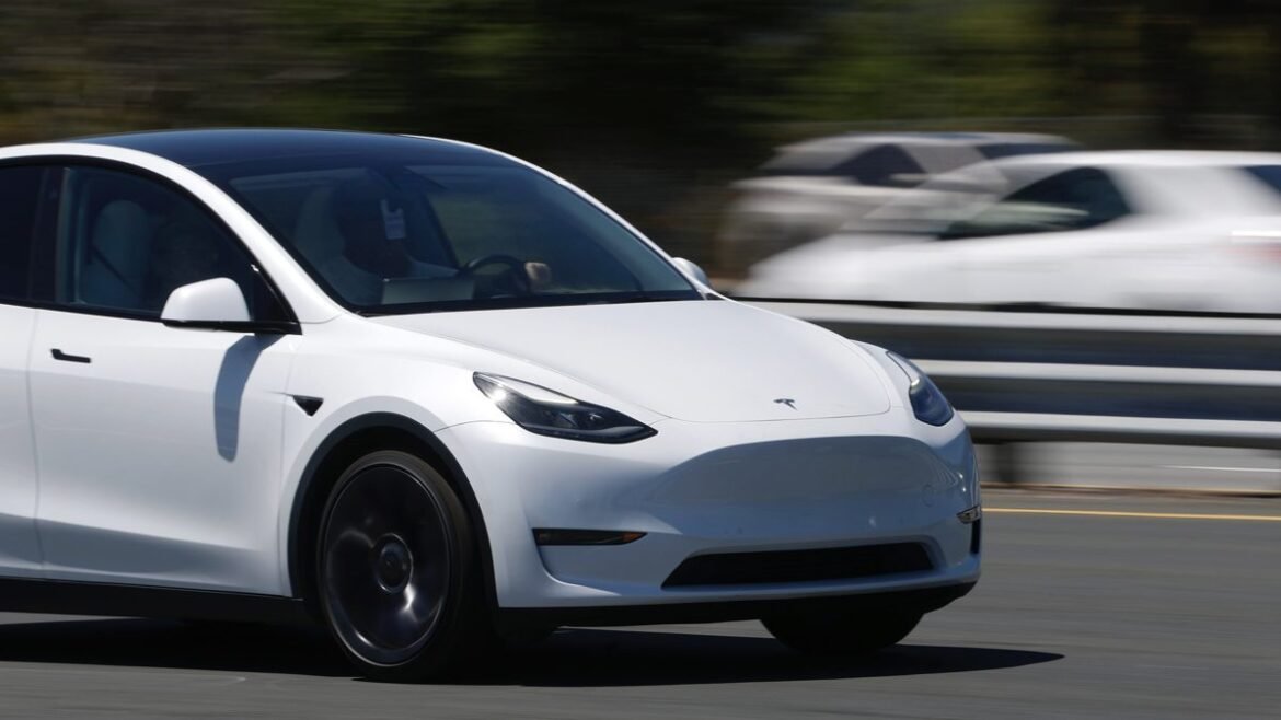 Η Φλόριντα κατασκευάζει έναν αυτοκινητόδρομο που μπορεί να φορτίζει ασύρματα τα ηλεκτρικά αυτοκίνητα