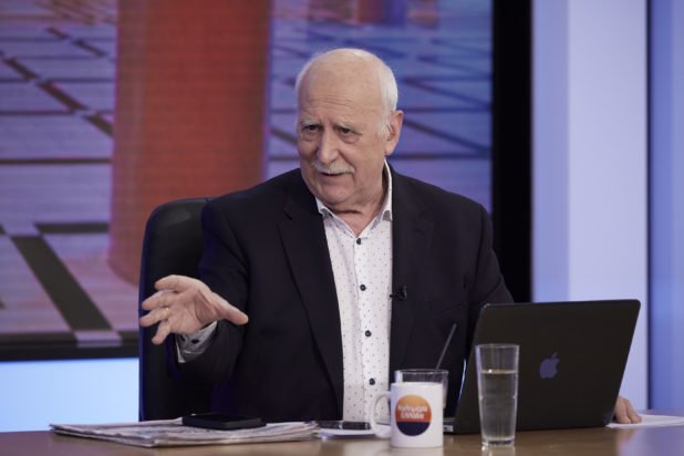 Γιώργος Παπαδάκης: Σύσσωμη η ελληνική τηλεόραση αποχαιρέτησε τον «βασιλιά» της πρωινής ενημέρωσης