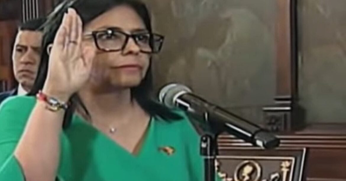 Η Ντέλσι Ροντρίγκεζ ορκίστηκε προσωρινή πρόεδρος της Βενεζουέλας (βίντεο)