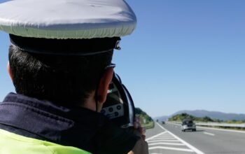 ΕΛ.ΑΣ.: «Βροχή» οι παραβάσεις στους δρόμους – Περισσότερες από 40.000 την περίοδο Χριστουγέννων – Πρωτοχρονιάς