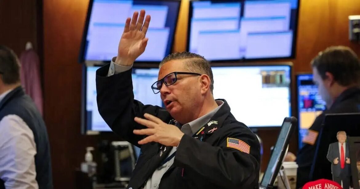 Wall Street: Ανάκαμψη για S&P 500 και Nasdaq μετά τα σχόλια Τραμπ για πιθανό τέλος του πολέμου με το Ιράν