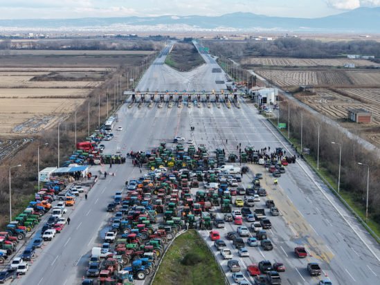 Αγρότες: Ανοίγουν στις 19:00 και τα δύο ρεύματα κυκλοφορίας στα Μάλγαρα 