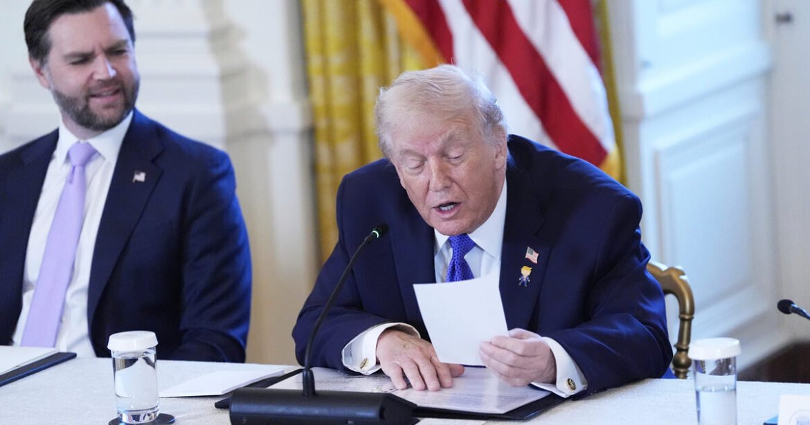 Τραμπ για Γροιλανδία: «Αν δεν την πάρουμε θα έχετε τη Ρωσία ή την Κίνα ως γείτονές σας»