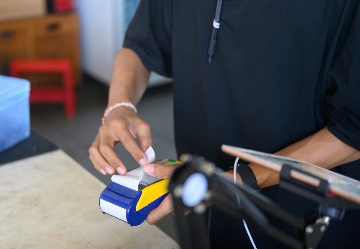 ΑΑΔΕ: Νέα ψηφιακά «όπλα» κατά της φοροδιαφυγής ενεργοποιεί το 2026