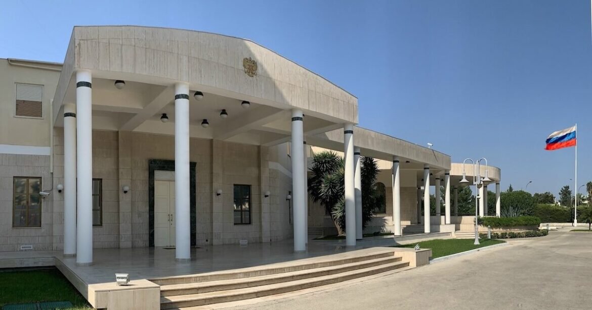 Νεκροτομή στον Ρώσο διπλωμάτη στην Κύπρο – Ασφυξία η αιτία θανάτου εν μέσω μυστηρίου