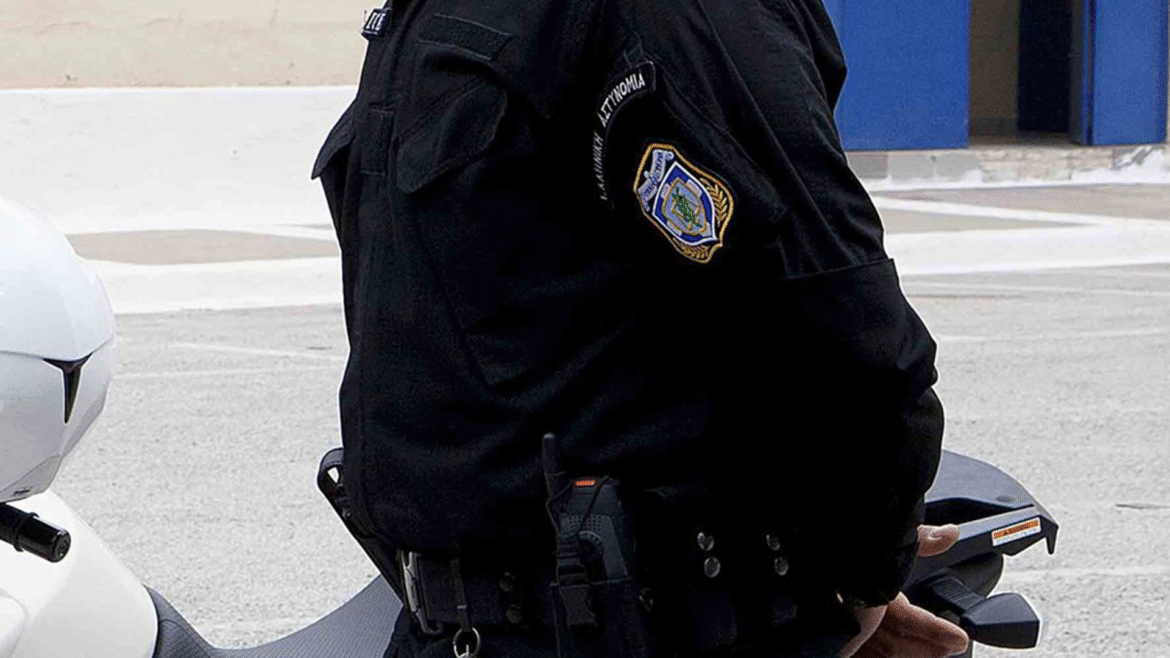 Ιωάννινα: Aστυνομικός αυτοπυροβολήθηκε μέσα στο γραφείο του – Νοσηλεύεται σε κρίσιμη κατάσταση