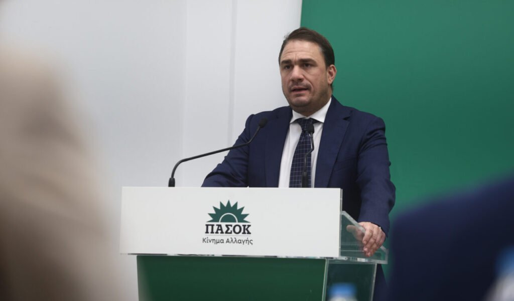 Το ΠΑΣΟΚ ζητάει τώρα «υποχωρήσεις» και από τους αγρότες