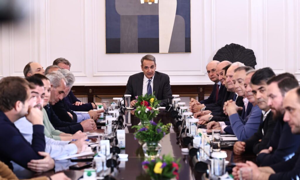 Μητσοτάκης σε αγρότες: Περαιτέρω στήριξη για το ενεργειακό κόστος