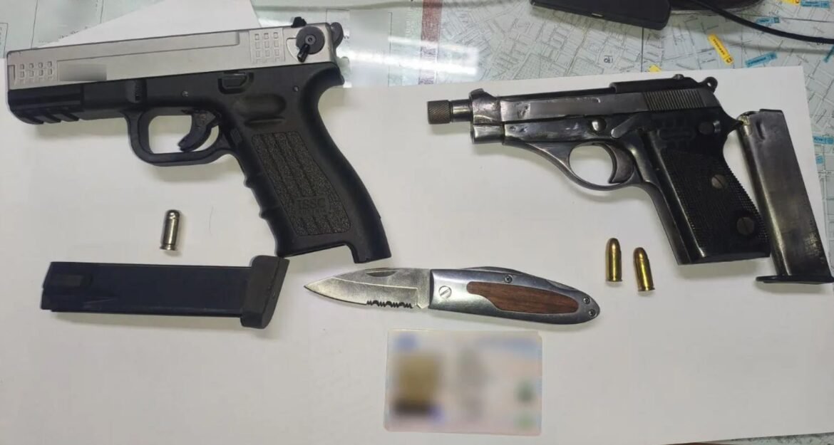 Παλαιό Φάληρο: Βαρύ το ποινικό παρελθόν του 56χρονου που κουβαλούσε όπλα – Γνώριμος των Αρχών από το 1997