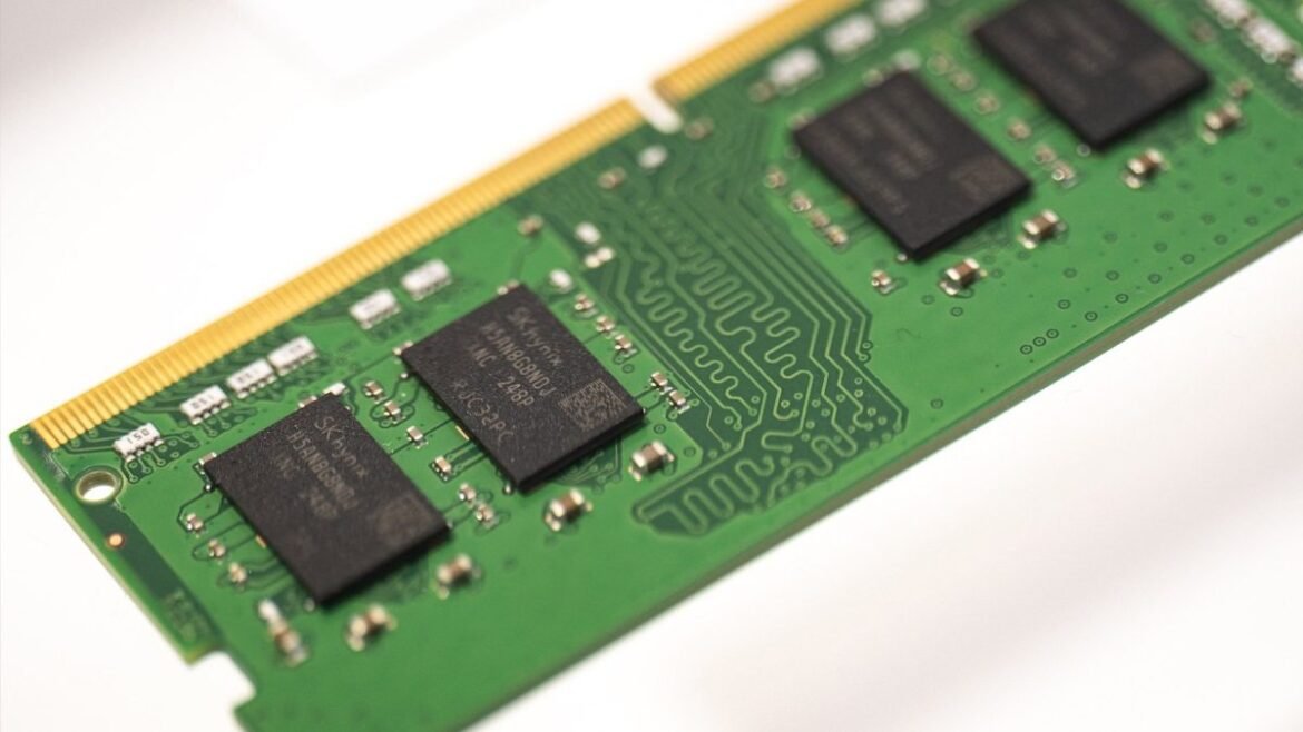 Η έλλειψη μνήμης ανασταίνει τις DDR3, καθώς εκτοξεύονται οι τιμές των DDR4 και DDR5