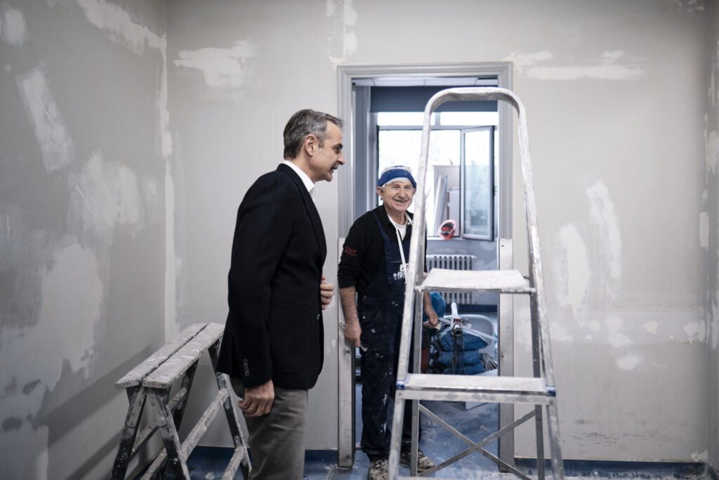 Στο «Κοργιαλένειο-Μπενάκειο» ο Πρωθυπουργός με αφορμή την αναβάθμιση των ΤΕΠ