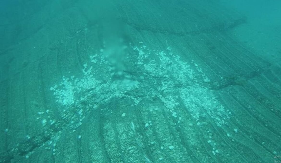 Αγωνία για το νερό της Αίγινας: «Σε πολύ δύσκολο σημείο η βλάβη στον αγωγό» – Το χρονοδιάγραμμα για την