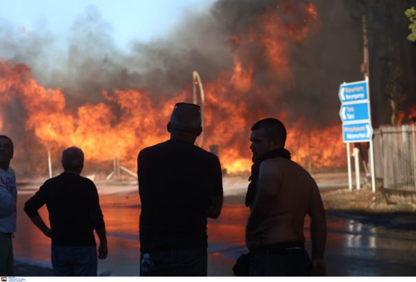 «Ενεργή μάχη»: ΚΥΣΕΑ για τις πυρκαγιές