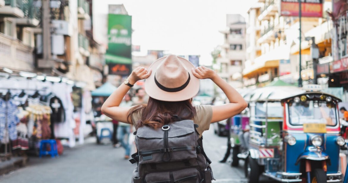 Ο παγκόσμιος τουρισμός σε επίπεδα ρεκόρ: Αύξηση 4% στις διεθνείς αφίξεις τουριστών το 2025