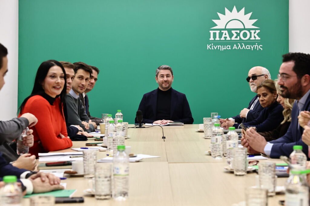 ΠΑΣΟΚ: Συνέδριο 27–29 Μαρτίου – Ο Ανδρουλάκης χαράσσει γραμμή διεύρυνσης