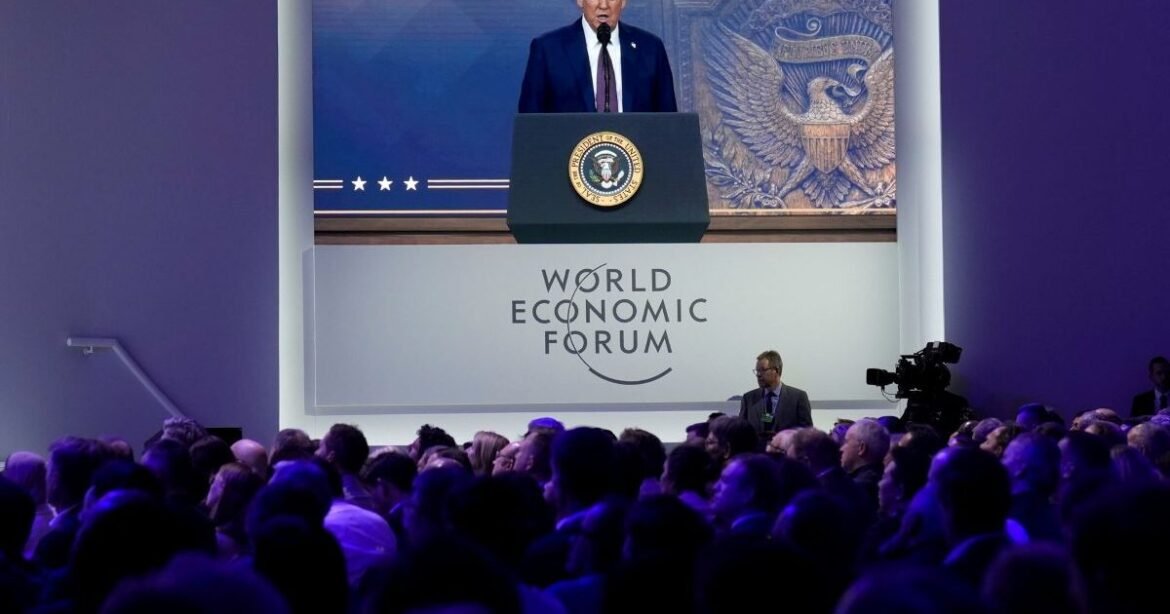 «Χιονοστιβάδα Τραμπ» απειλεί το Παγκόσμιο Οικονομικό Φόρουμ στο Νταβός