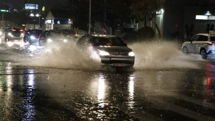 Κακοκαιρία στην Αττική: Οι περιοχές που δέχτηκαν τον μεγαλύτερο όγκο νερού την Τετάρτη – H πρόγνωση για τις