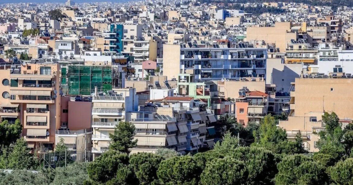 ΥΠΕΝ: Ολιστική προσέγγιση για εξοικονόμηση ενέργειας στα κτίρια και στήριξη ευάλωτων νοικοκυριών